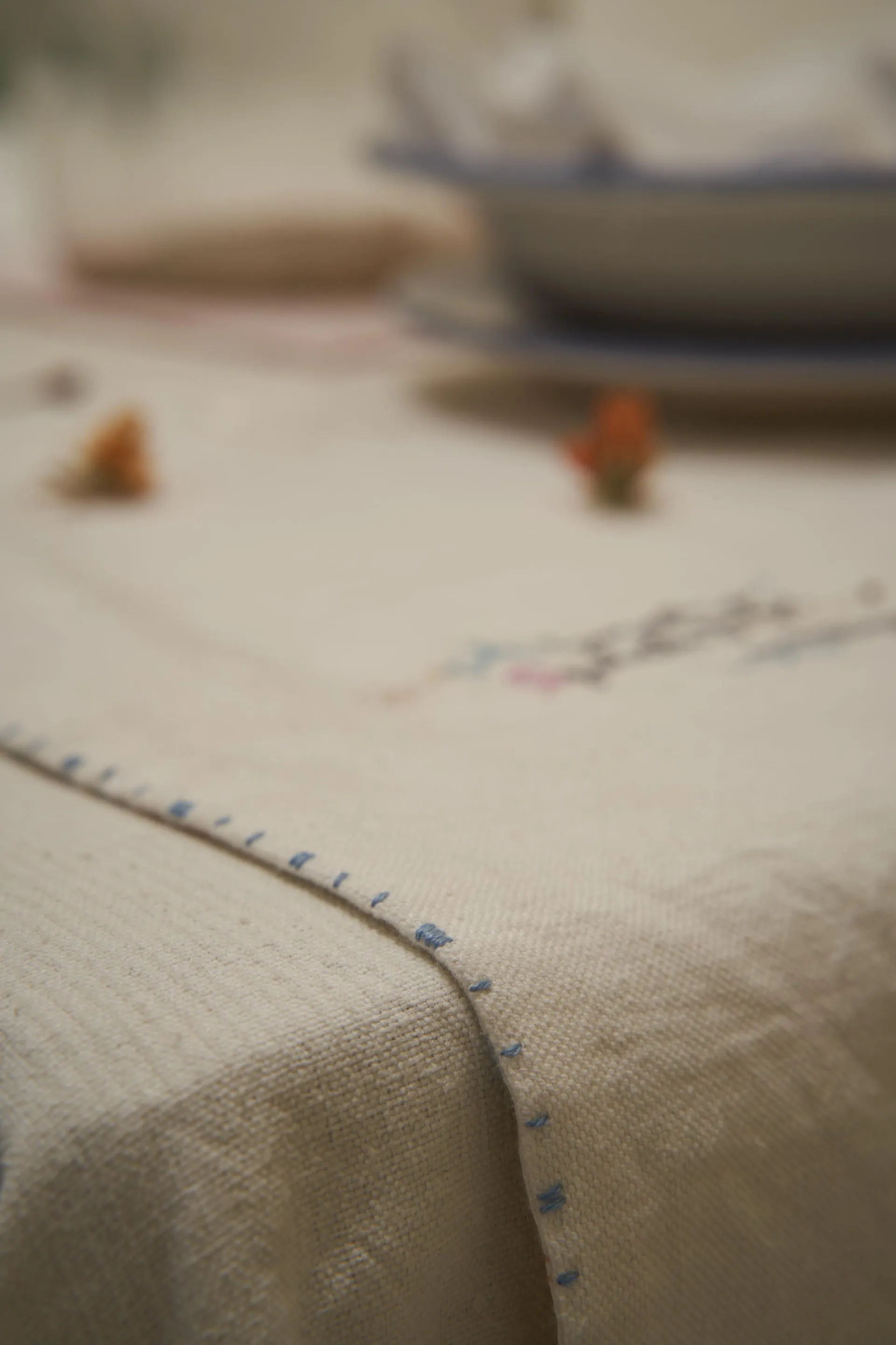 TABLE RUNNER