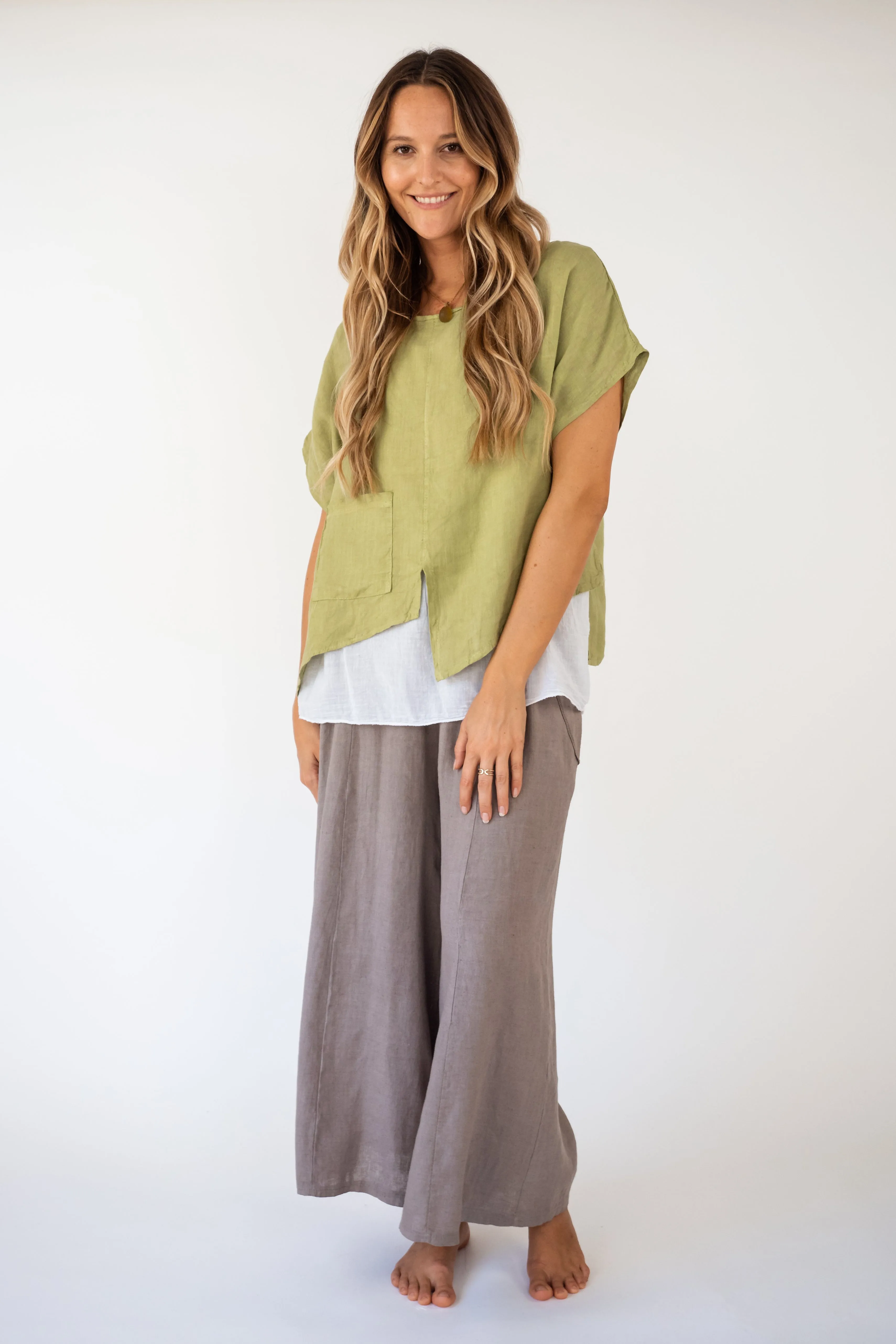the WAILUKU layered Linen/cotton Top