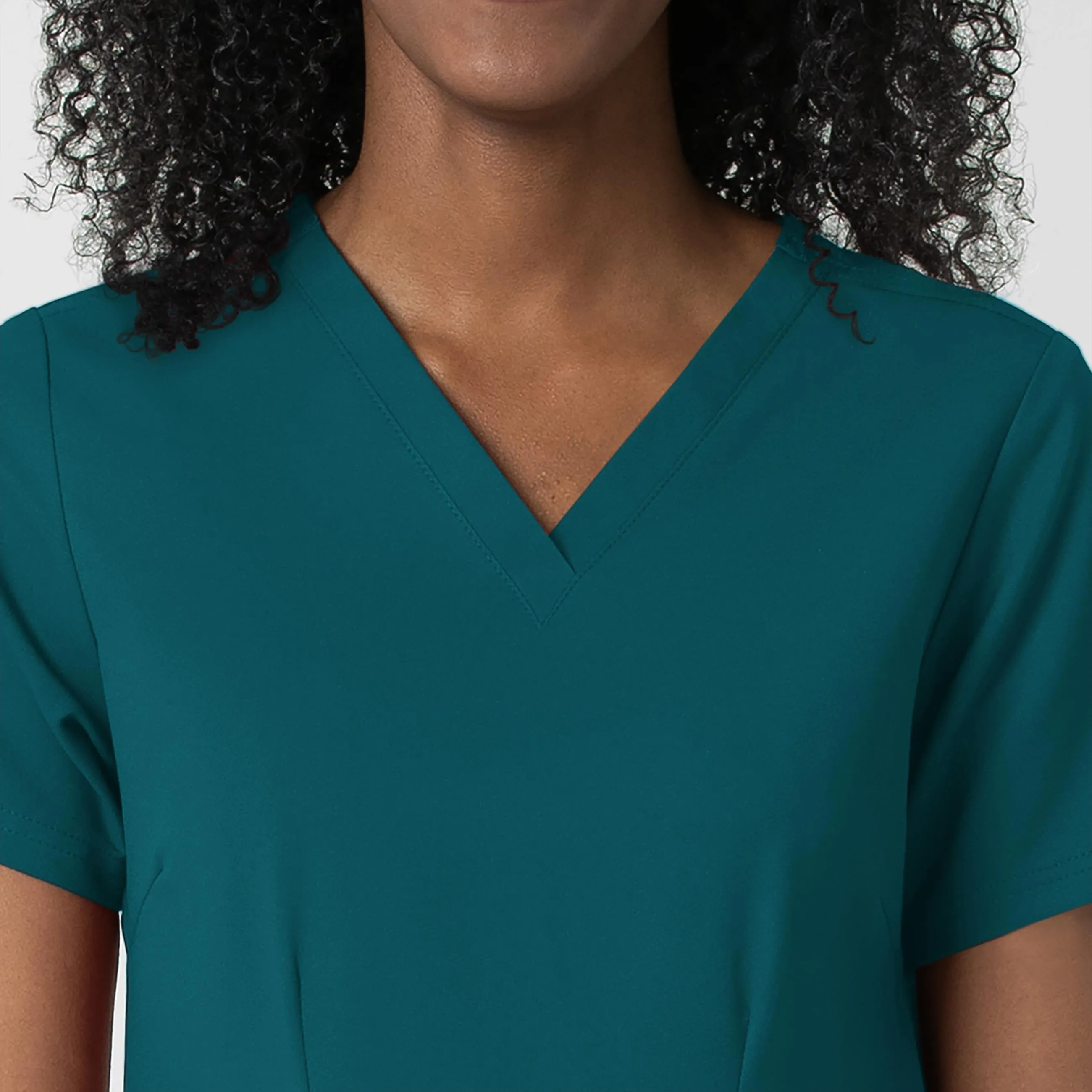 Thrive 6122 Fitted 3-Pocket V-Neck Scrub Top Caribbean Blue