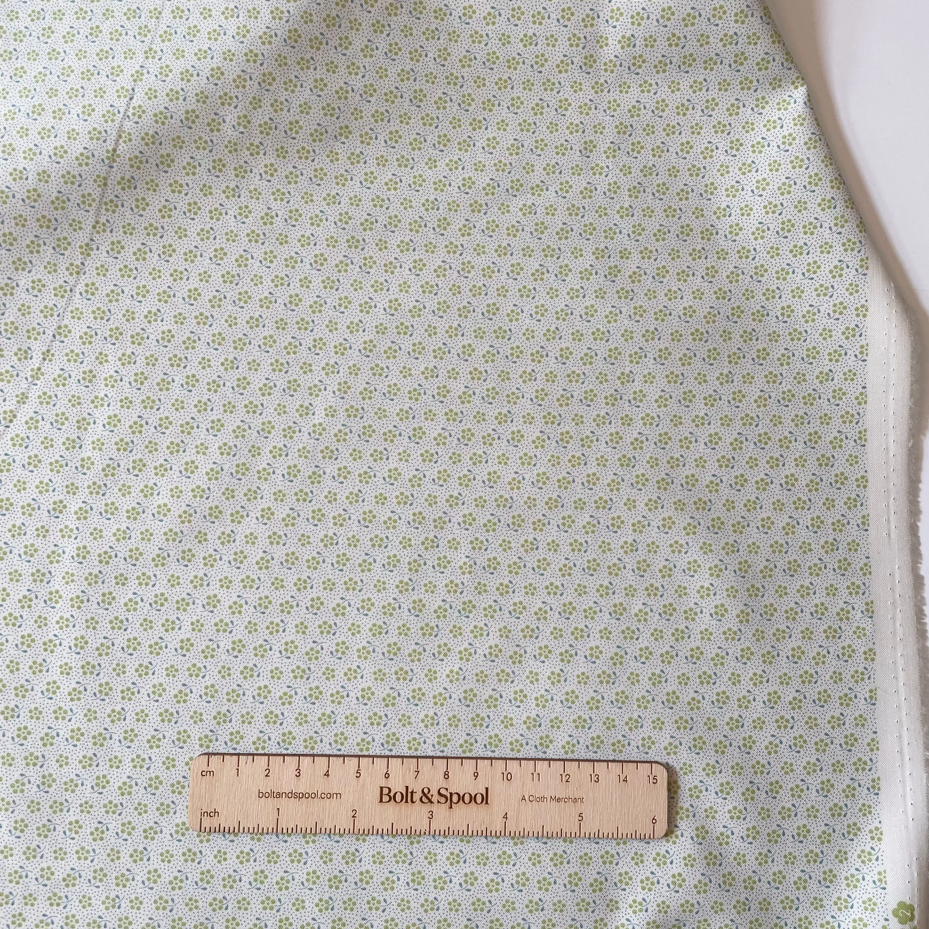 Tilda Fabrics : Meadow Basics - Green