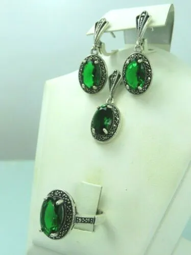 Turkish Handmade Jewelry 925 Sterling Silver Emerald Stone Women's Pendant & Earring Jewelry Set