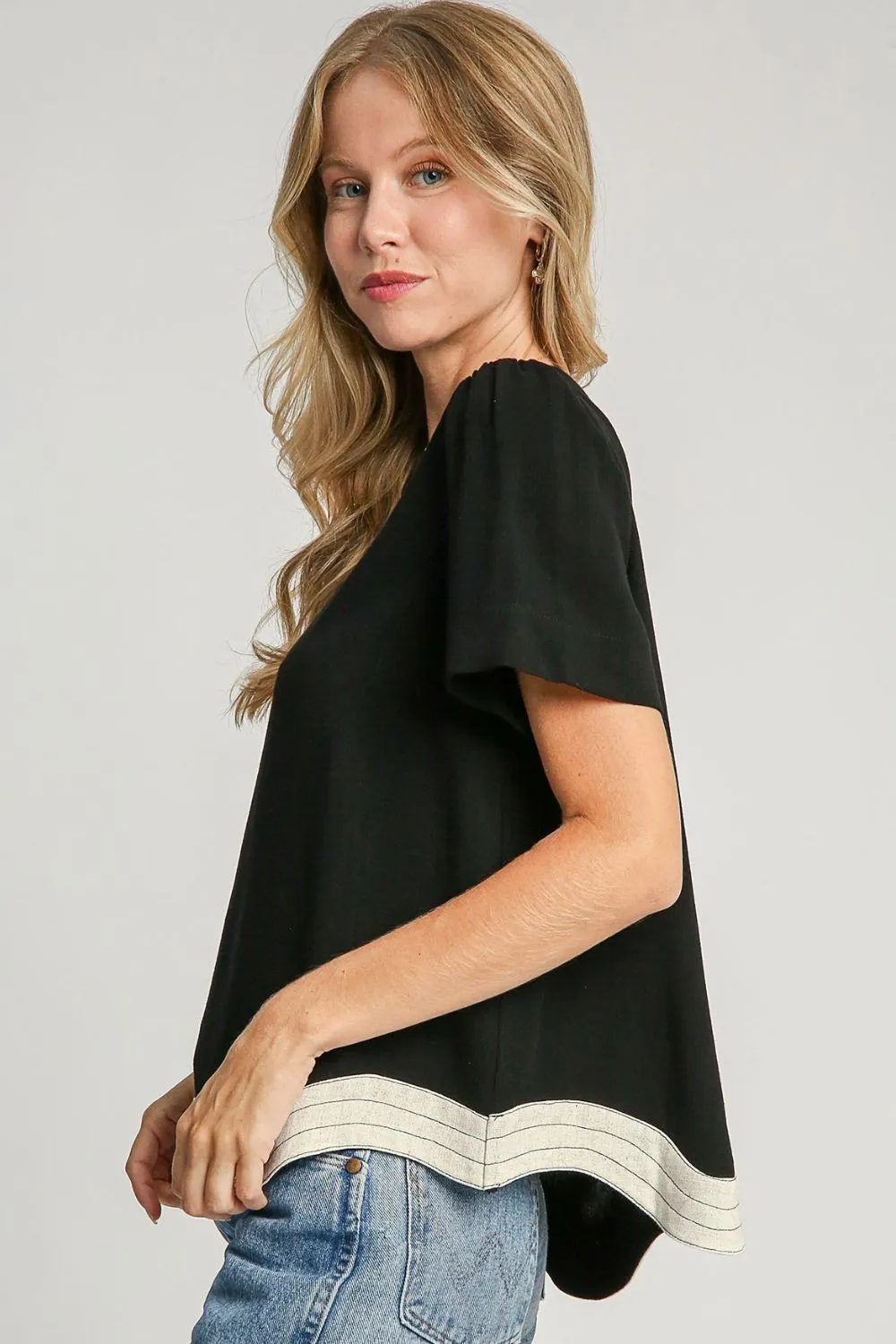 Umgee Full Size Linen Blend Scalloped Hem Top Plus Size
