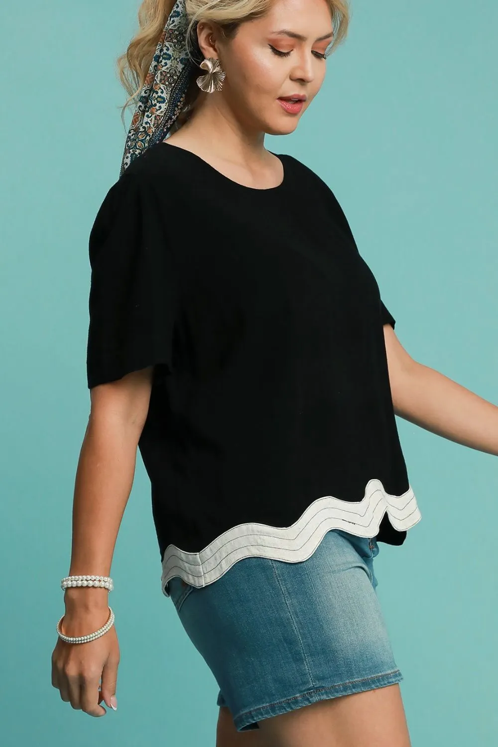 Umgee Full Size Linen Blend Scalloped Hem Top Plus Size