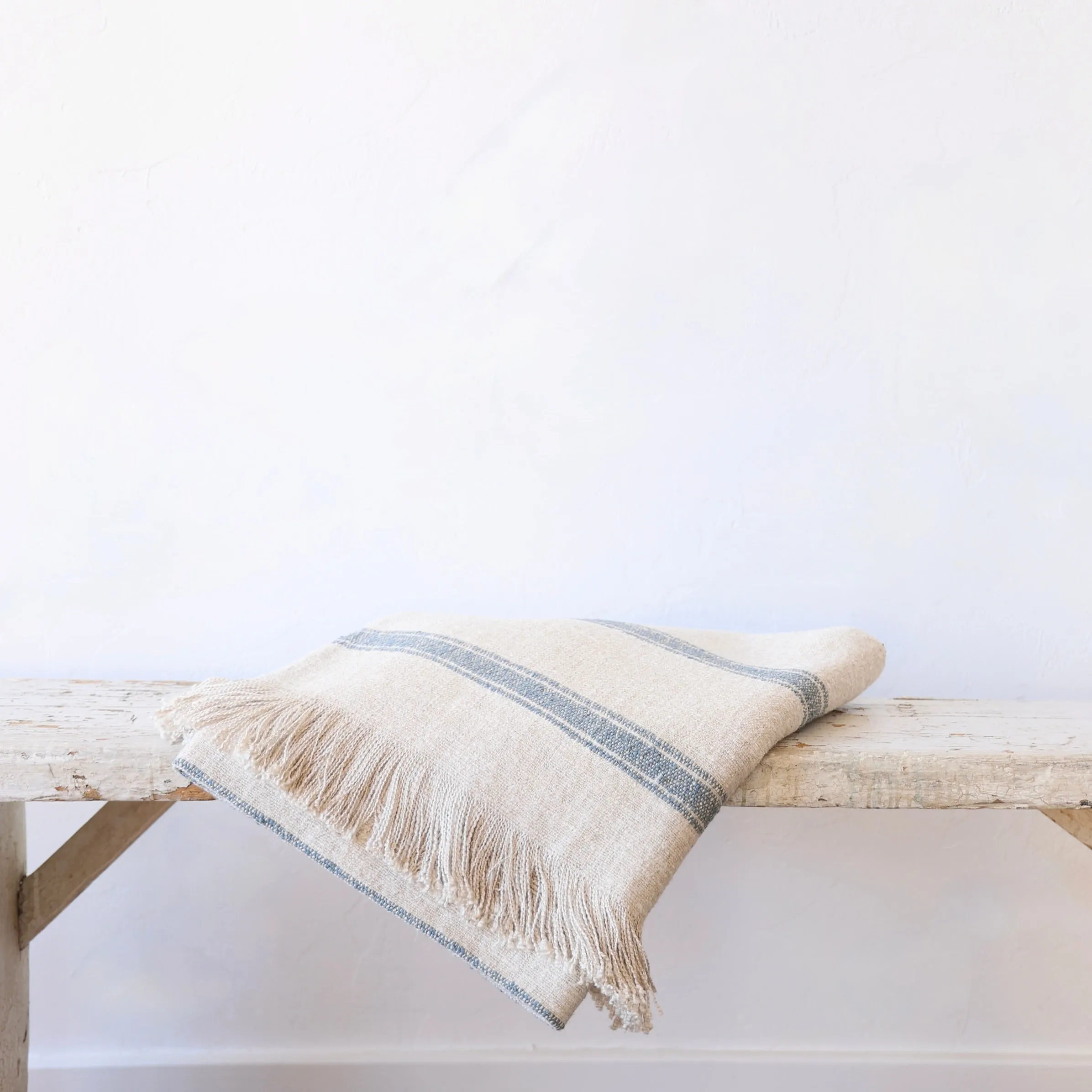 Uniq'uity Dalton Throw - Grey/Blue Stripes