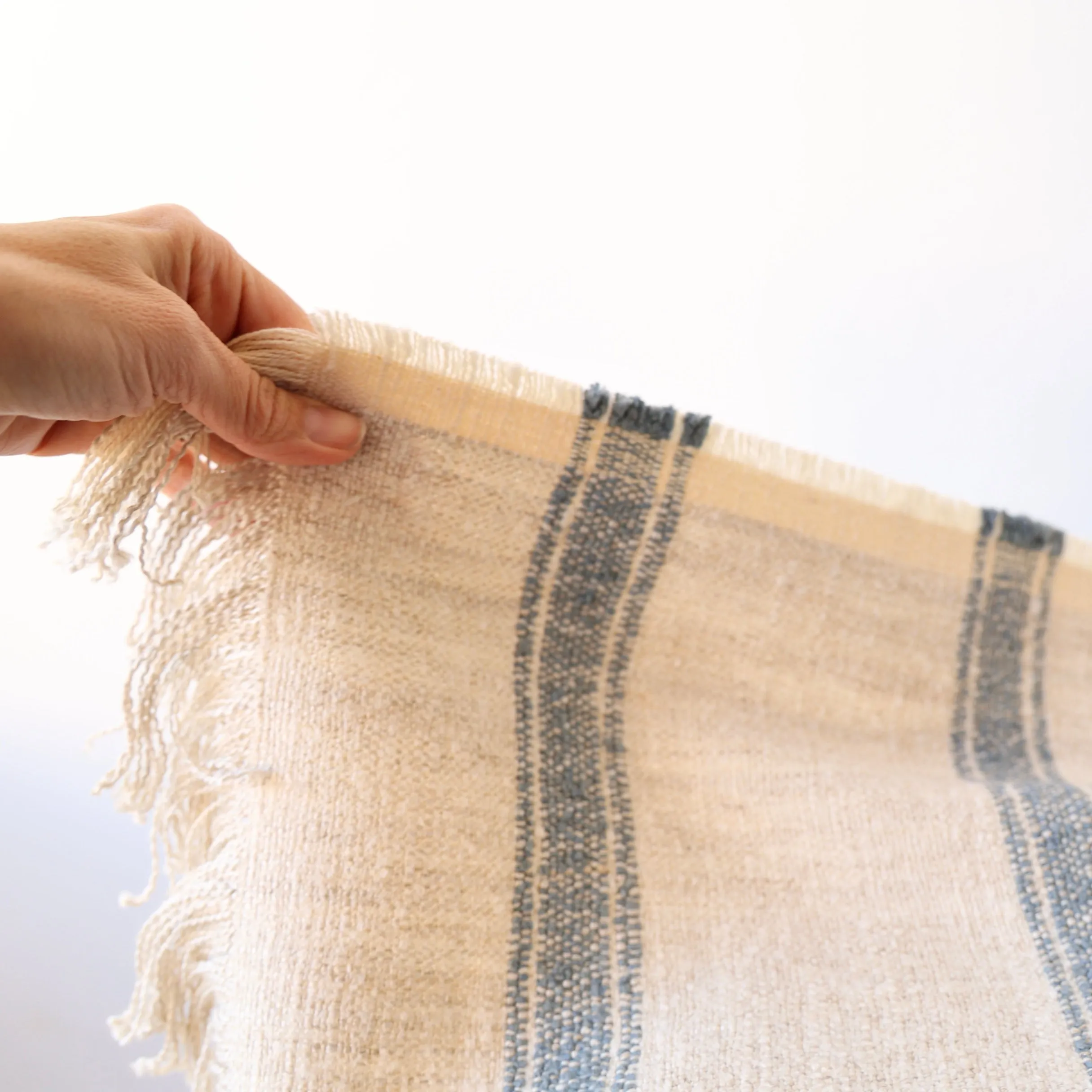 Uniq'uity Dalton Throw - Grey/Blue Stripes