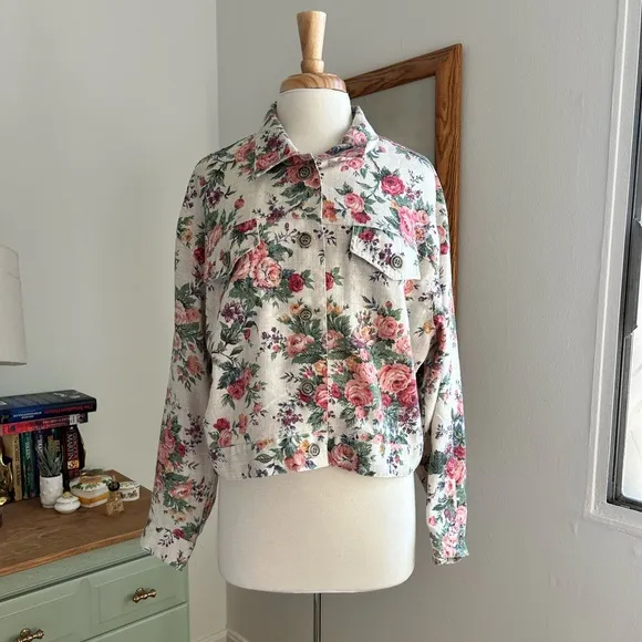 Vintage floral lightweight jacket