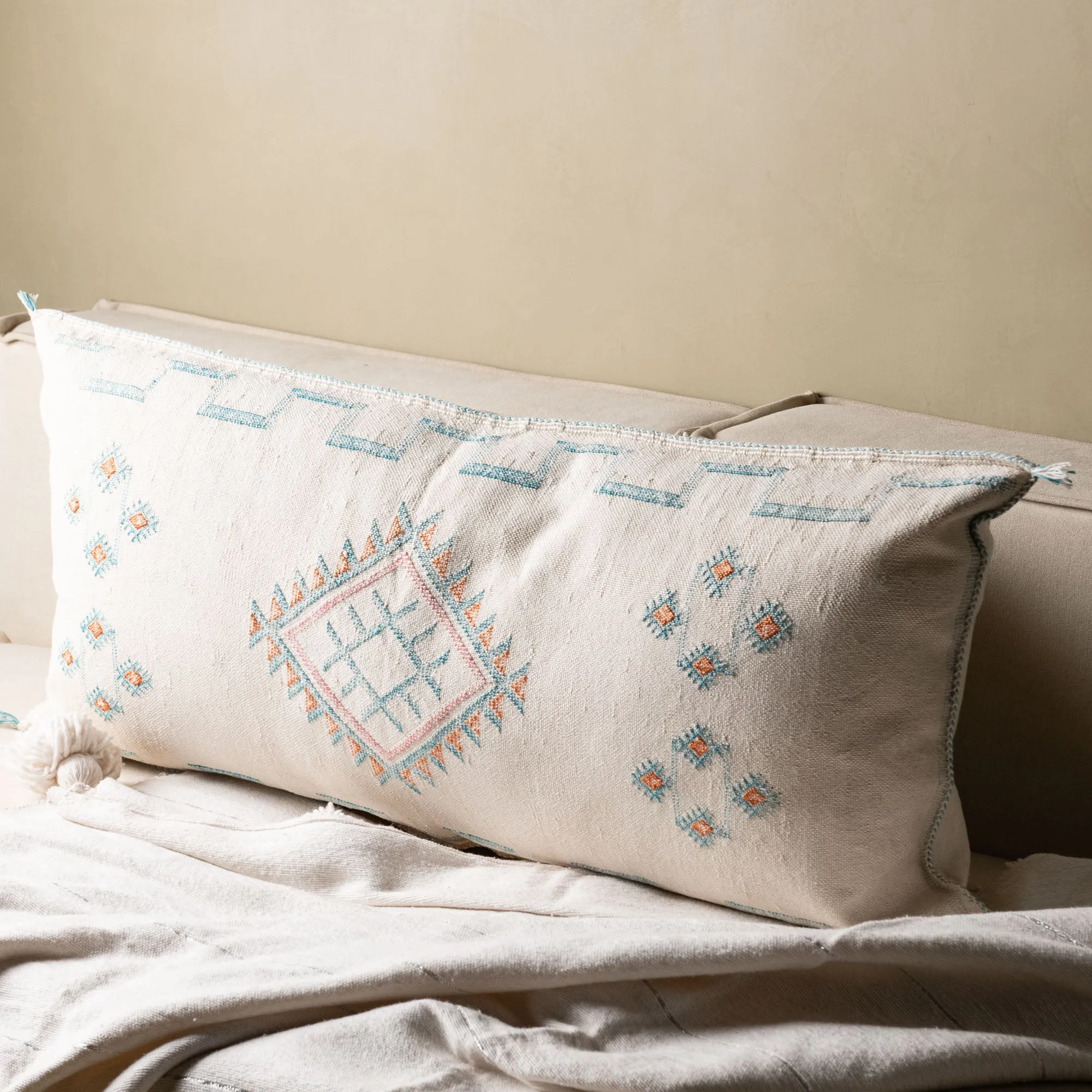 White Cactus silk pillow cover