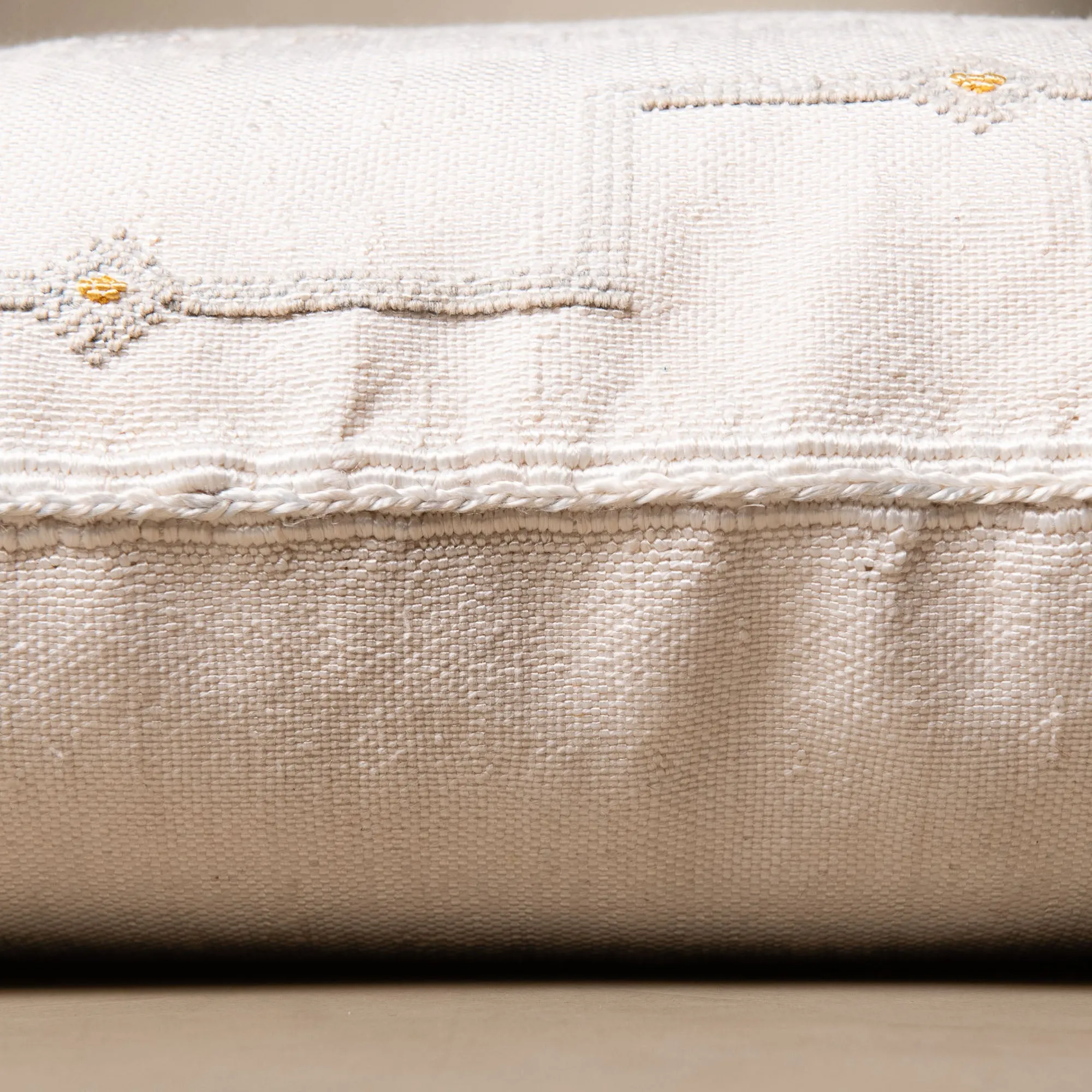 White Cactus silk pillow cover