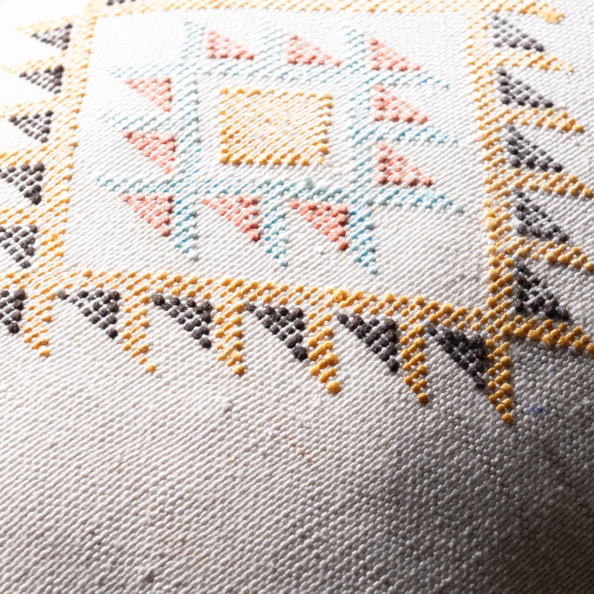 White Cactus silk pillow cover