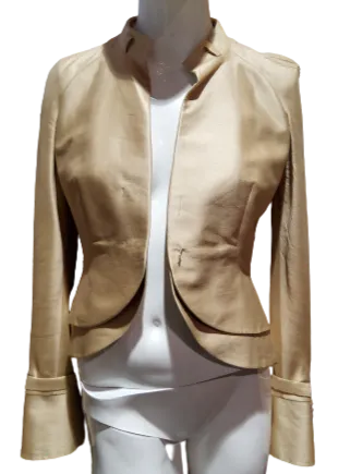 Woman set